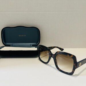 Authentic GUCCI Brown Tortoise Oversized Sunglasses - New with Packaging